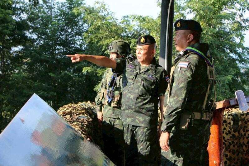 แม่ทัพภาคที่ 3 เยี่ยมผู้ได้รับผลกระทบจากเหตุปะทะชายแดน เมียนมา – ไทย สั่งเข้มมาตรการดูแลความปลอดภัยชายแดน