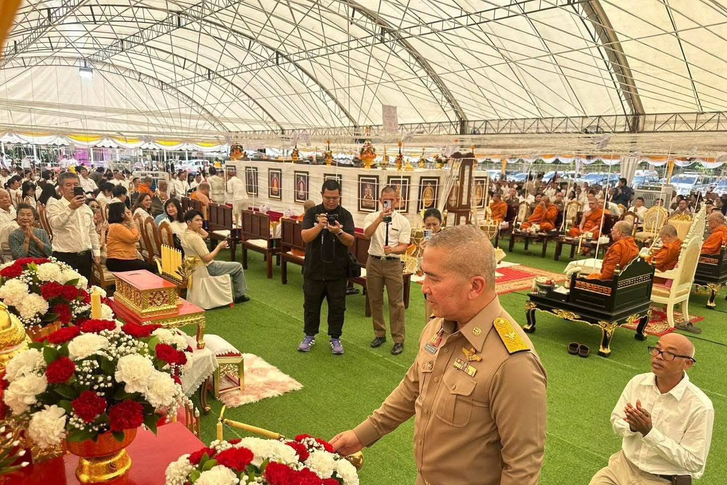 ศูนย์ฝึกอบรมตำรวจภูธรภาค 1 จัดสร้างวัตถุมงคลระดมทุนพัฒนาหน่วยฝึกอบรมและสนับสนุนสาธารณกุศล